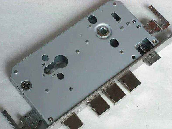 依安24小时上门开锁公司